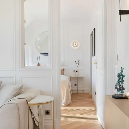 Elegant - 2br-4p - Vivienne Parigi