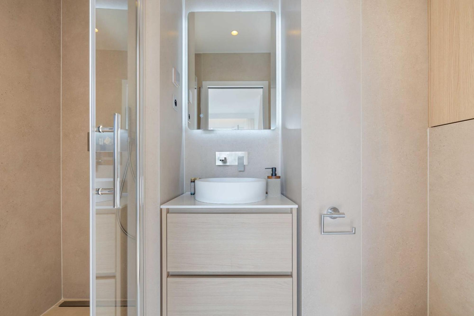 Elegant - 2br-4p - Vivienne